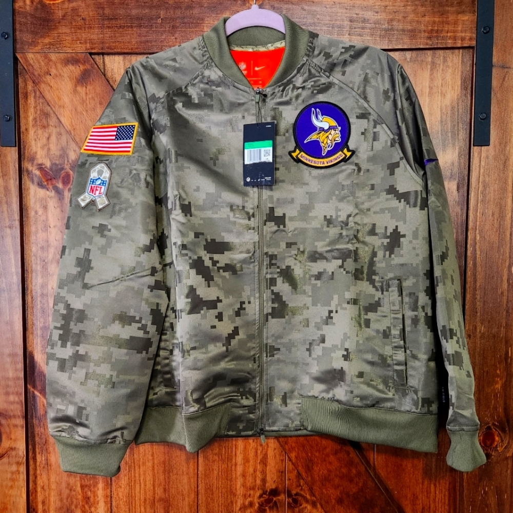 NWT Minnesota Vikings Women's Salute To Service Jacket. Sz XL